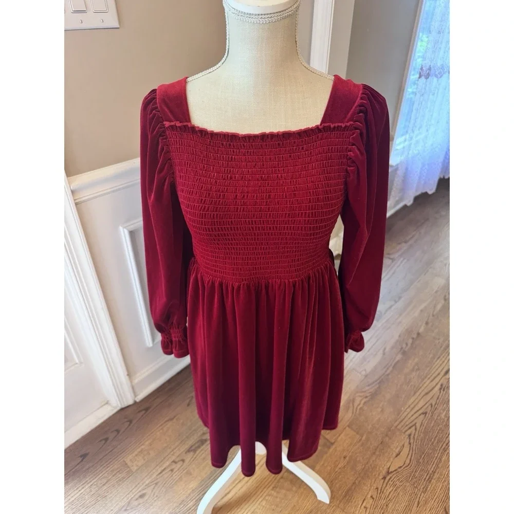 BONNIE JEAN Big Girl's 16 Red Smocked & Ruffled Velvet Dress
